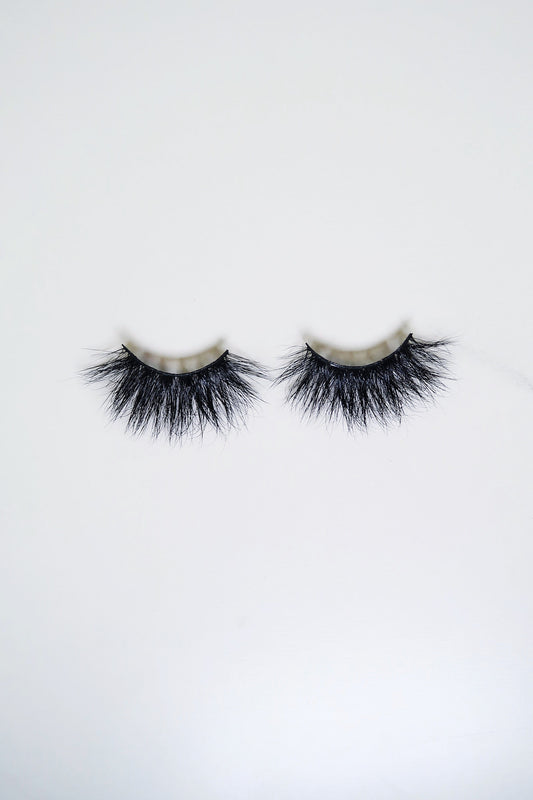 MNKED Banjul Lashes