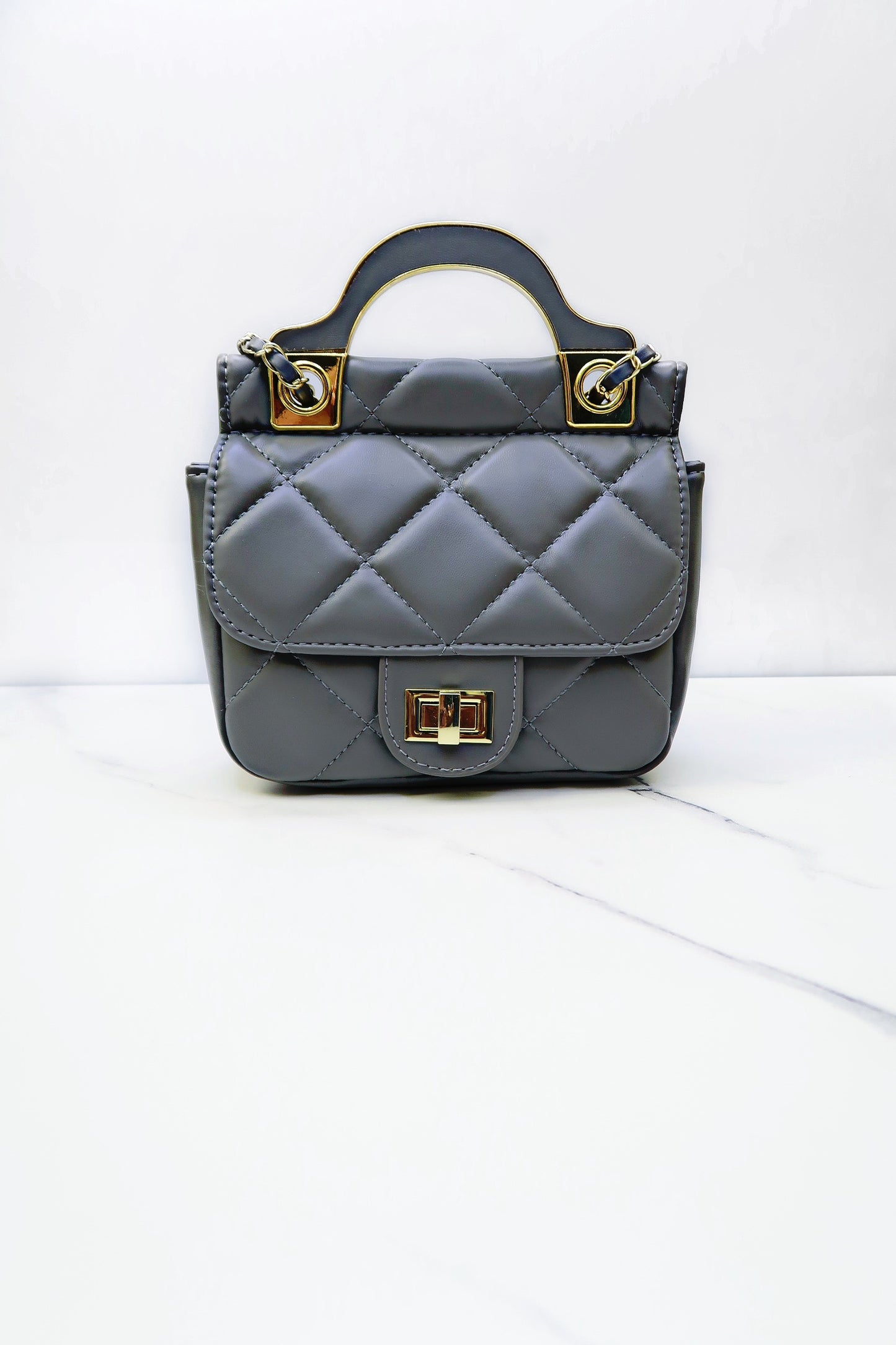 Chic n’ Classy Quilted Crossbody Bag | Mimi's Fave